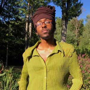 Meet your Posher, Elijah